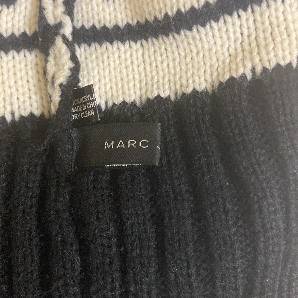 MARC JACOBS,BLACK,BLUE AND CREAM,WINTER KNIT HAT. - Picture 7 of 8